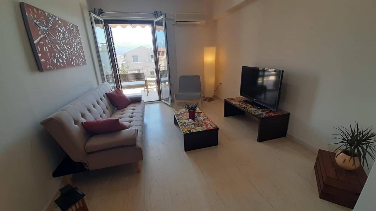 Tasias Apartments Lixouri Exterior photo
