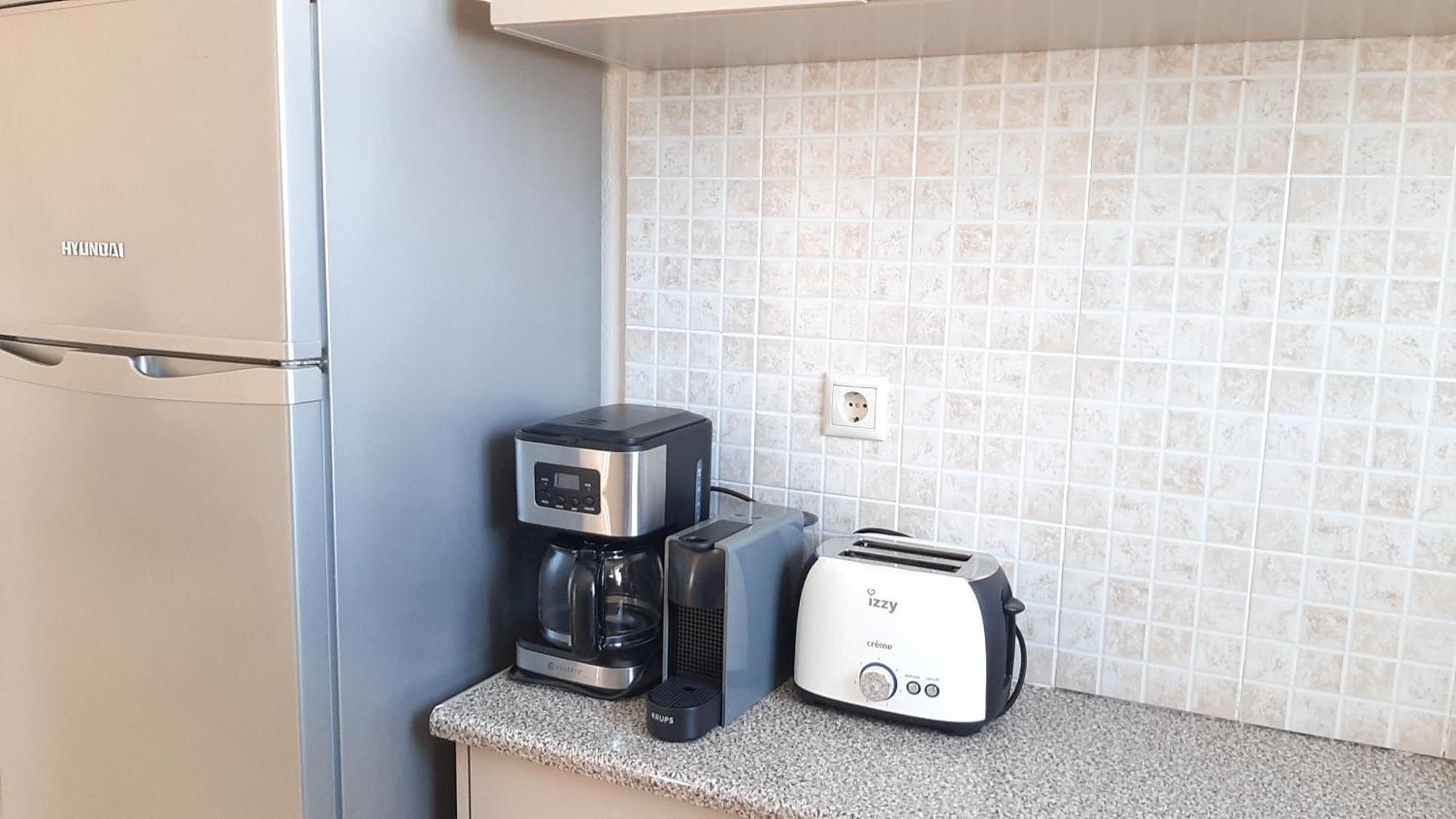 Tasias Apartments Lixouri Room photo